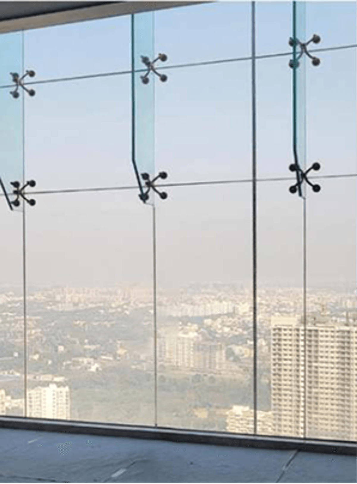 Spider Fitting Glass